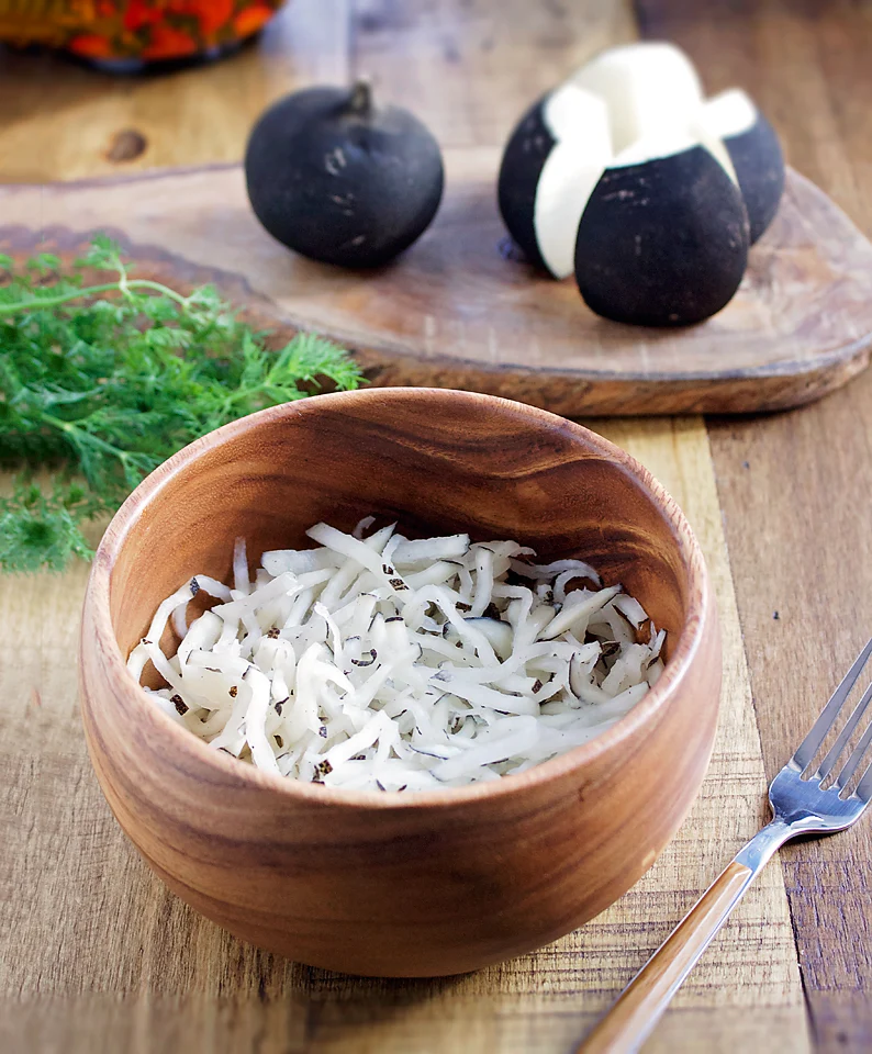 Black Spanish Round Radish - Image 10