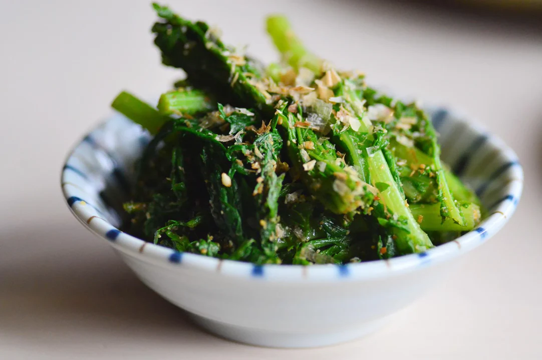Garland Chrysanthemum Greens - Image 8
