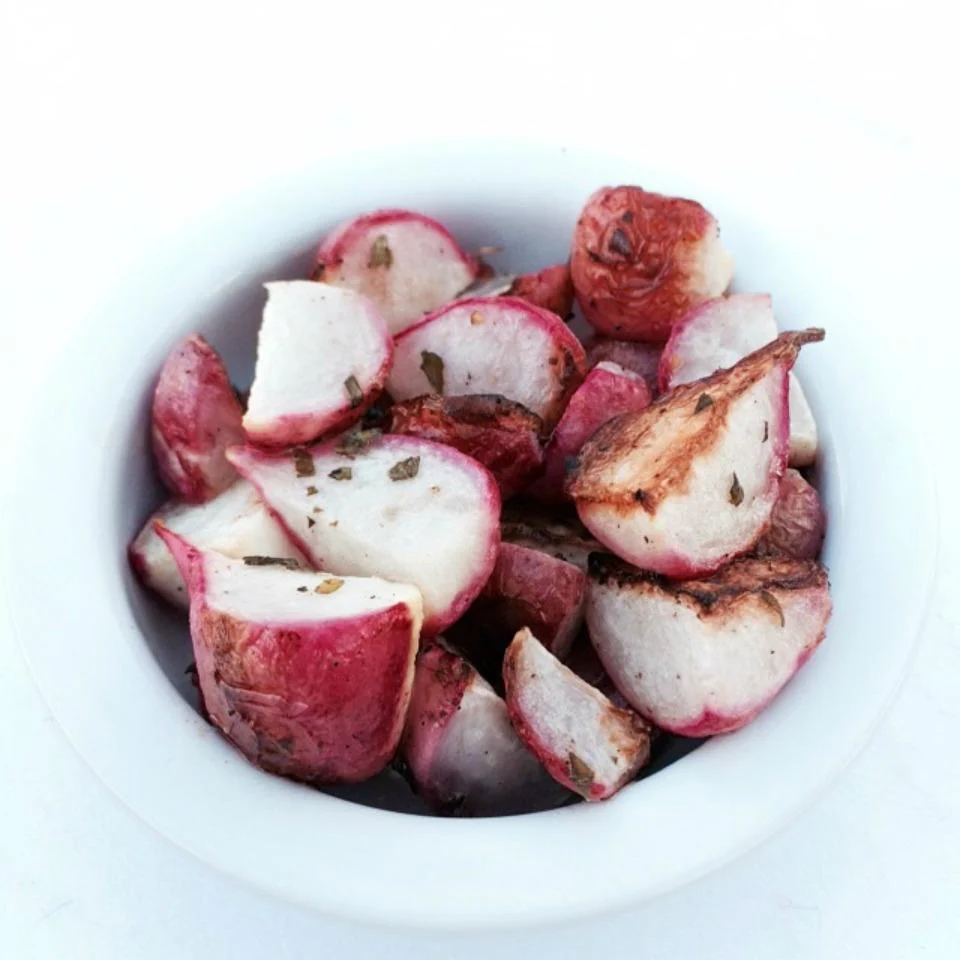 Lady Slipper Radish - Image 6