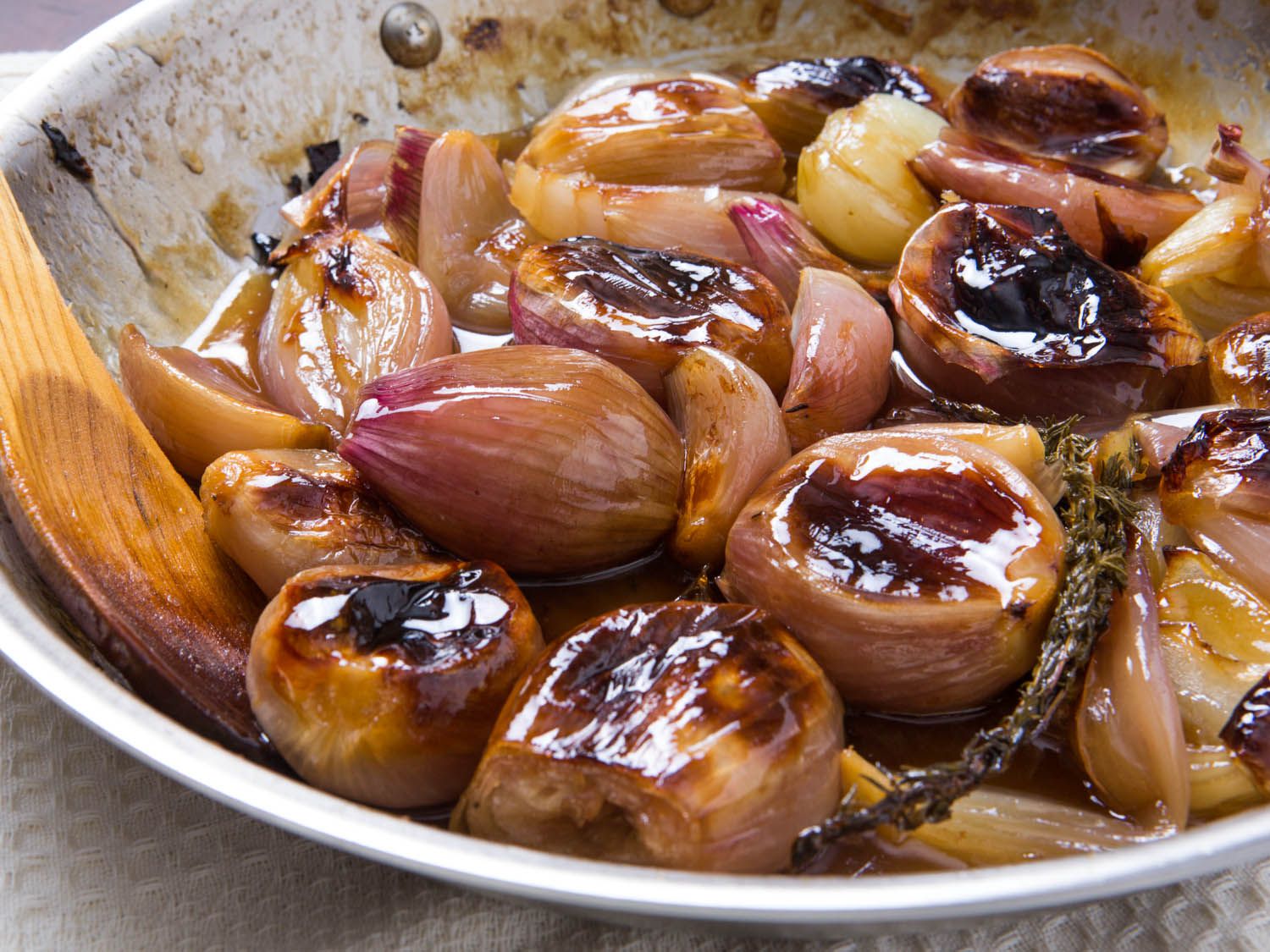 Monique French Shallot Sets (Bulbs) - Image 6