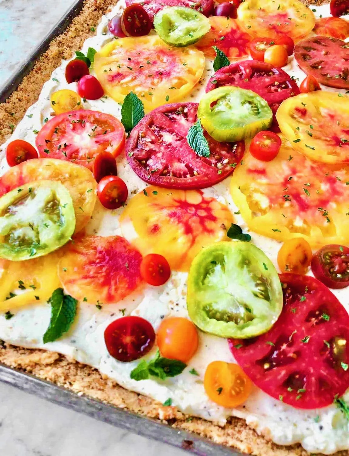 Rainbow Mix Beefsteak Tomato - Image 9