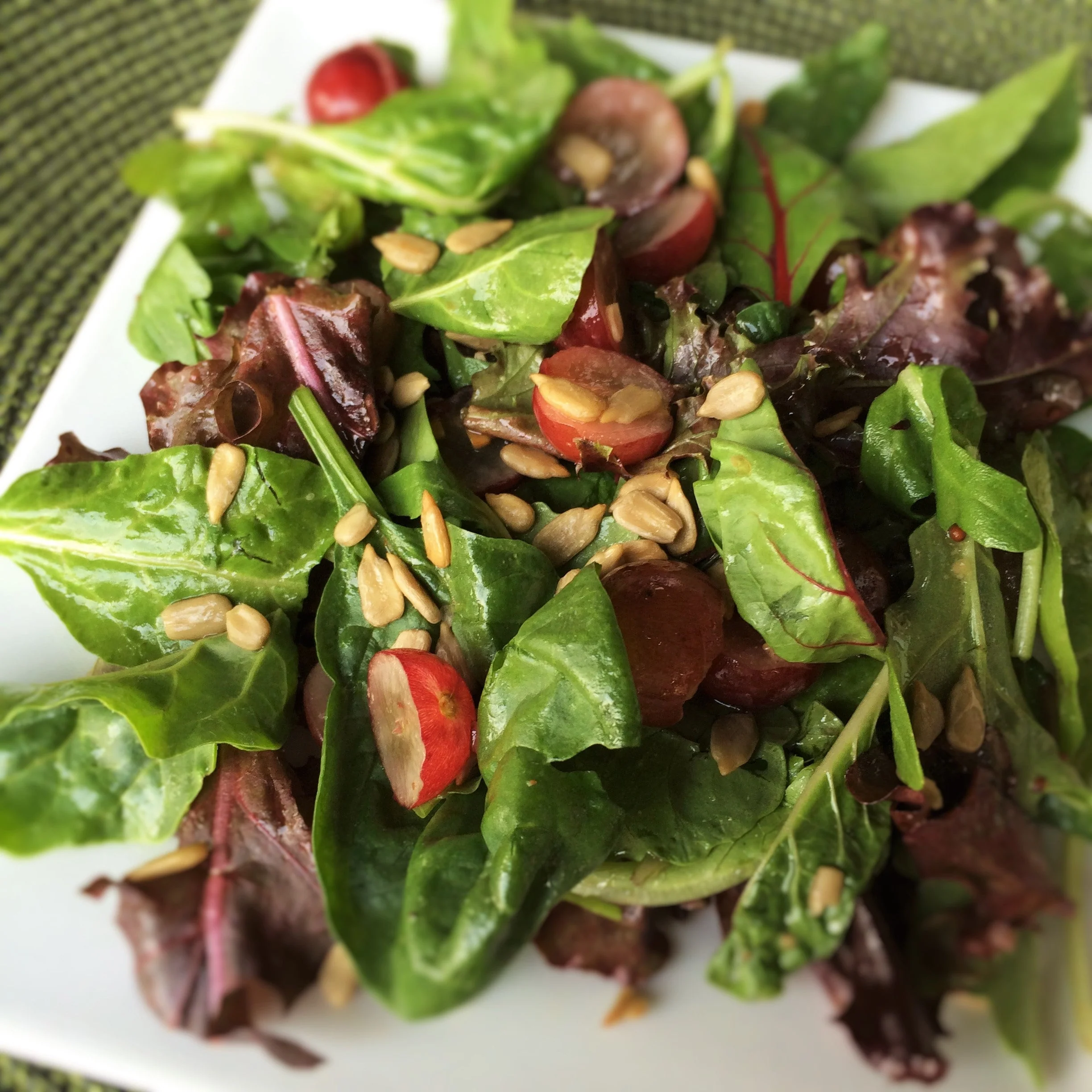 Ruby Red Leaf Lettuce - Image 3