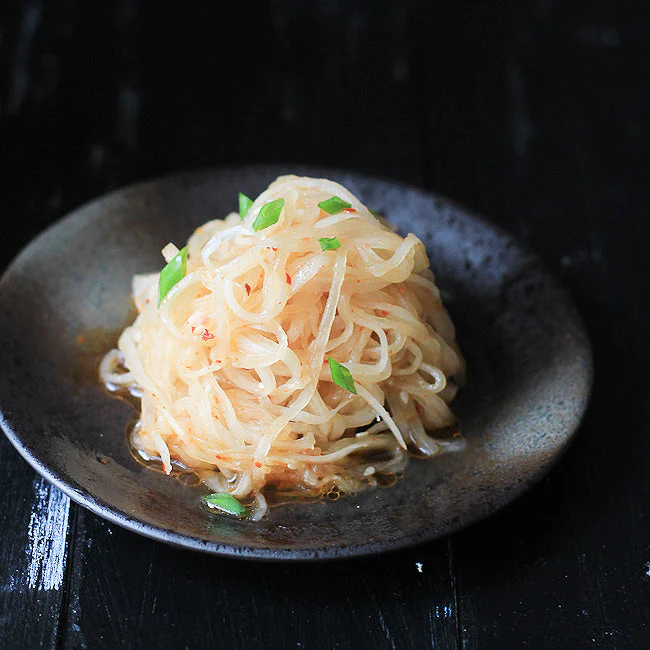 White Icicle Radish - Image 11